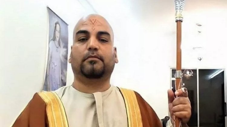 "كان طبالا في الكازينوهات".. من هو مدعي النبوة "نشأت منذر"؟