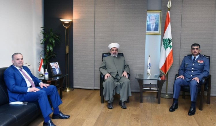 اللواء عثمان عرض مع المفتي الصلح شؤونا بقاعية