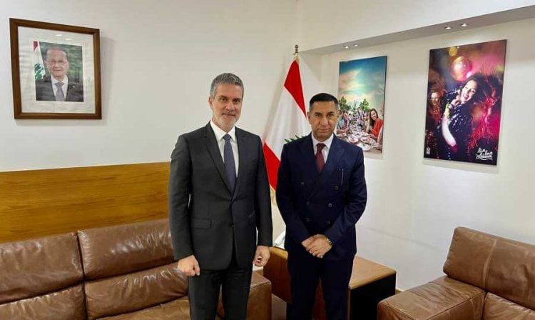 نصّار عرض والسفير العراقي سبل التعاون السياحي بين البلدين