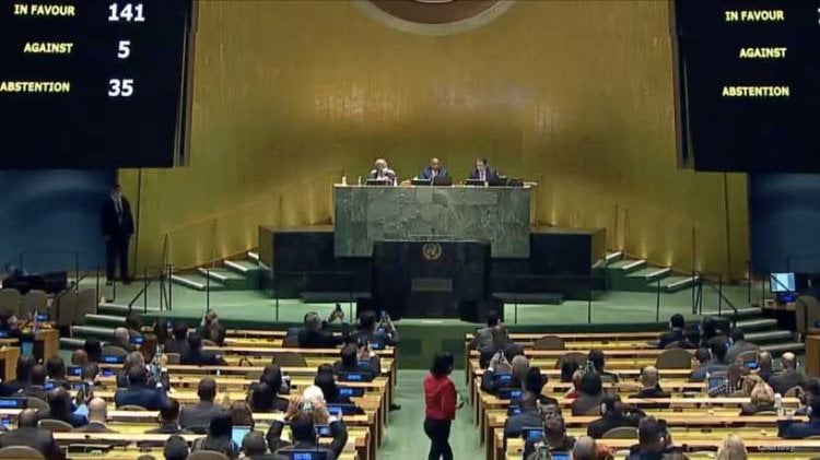 وسط تصفيق.. الأمم المتحدة تدعو روسيا للانسحاب "فورا" من أوكرانيا بغالبية 41 صوتا