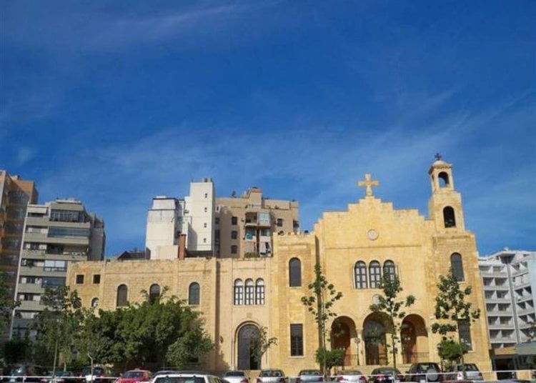 مقعدا موارنة "العاصمتين".. دائماً من خارجهما!