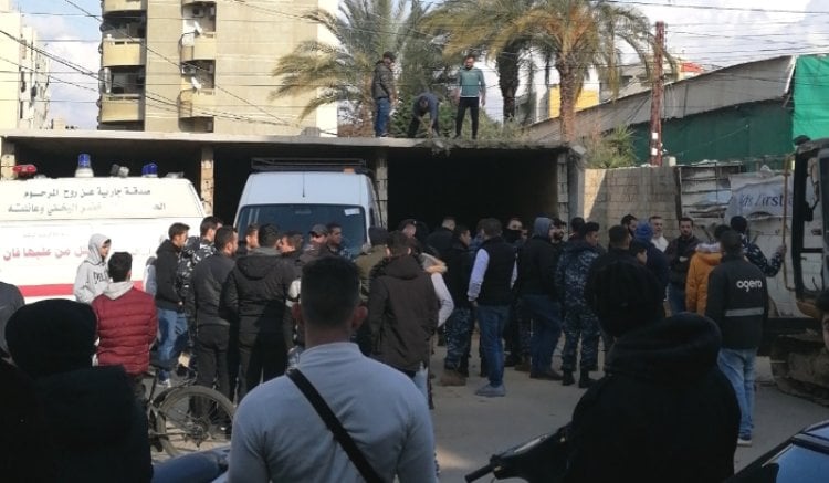 إزالة مخالفة بناء محلات في أبي سمراء