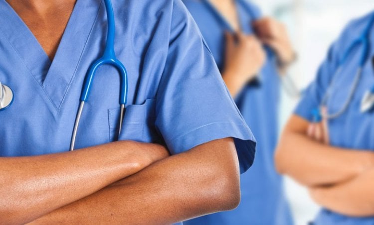 الممرضون/ات: معظمهم هاجر.. والباقون في العوز وسوء التغذية