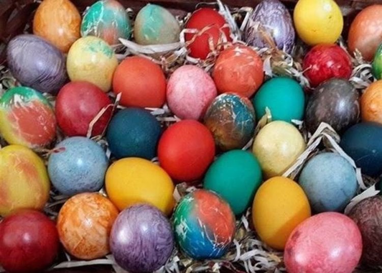 على عتبة عيد الفصح المجيد.. هل تصمد العادات في حلبة الأسعار؟