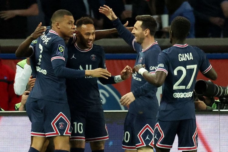 باريس سان جيرمان يحصد لقب الدوري الفرنسي للمرة العاشرة