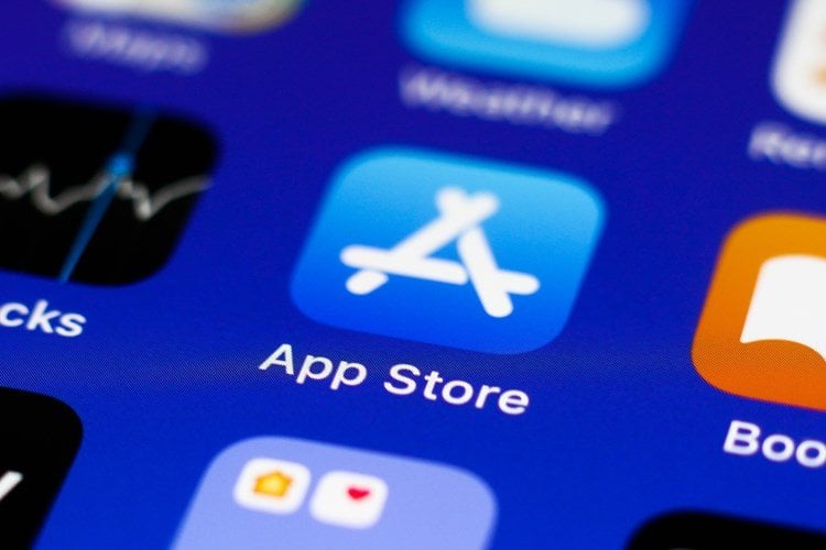 متجر تطبيقات آبل يبدأ بإزالة التطبيقات القديمة
