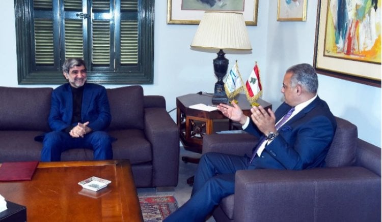 المرتضى تسلم من فيروزنيا دعوة من نظيره الايراني لزيارة طهران
