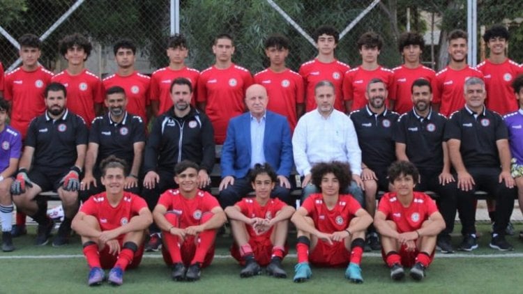 بعثتا منتخب لبنان للبراعم تغادر الى أرمينيا
