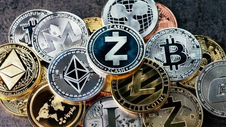 البنك المركزي الأوروبي: العملة المشفّرة لا تساوي شيئاً