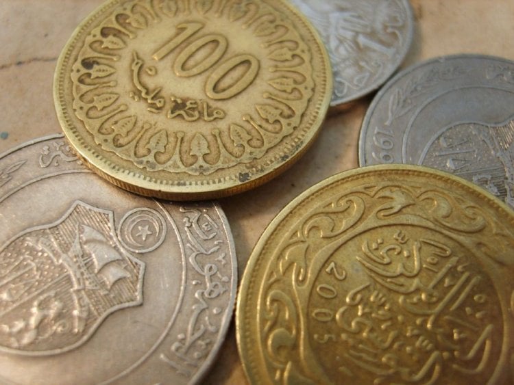 الدين العام في تونس يتجاوز 35 مليار دولار في الربع الأول