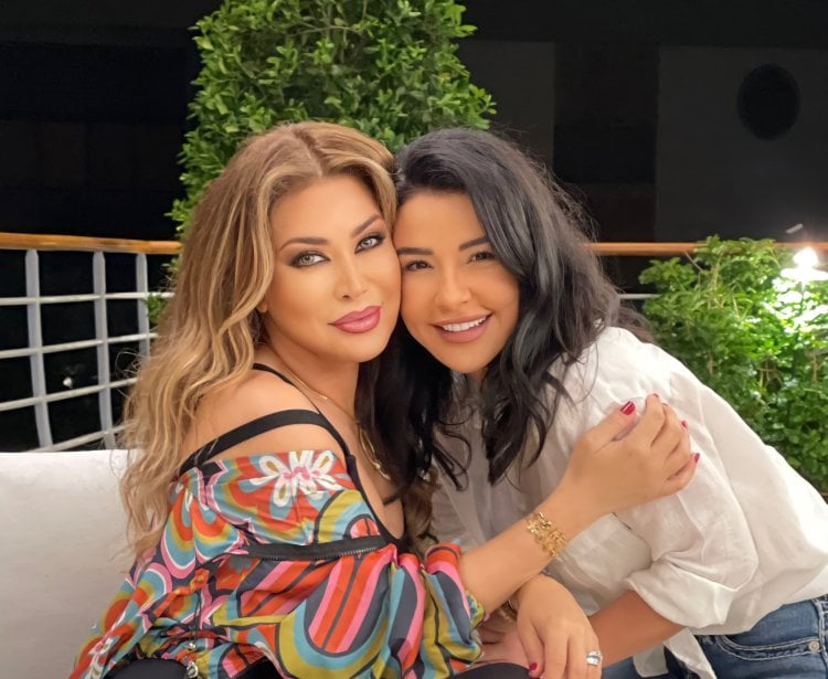 بالفيديو: هكذا احتفلت ماغي بو غصن بعيد ميلاد صديقتها نوال الزغبي