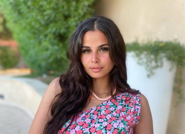 هكذا ردت منة عرفة على تساؤلات جمهورها حول حملها