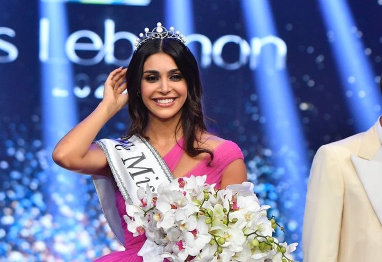 بالصورة: هكذا علّقت ملكة جمال لبنان على صورتها