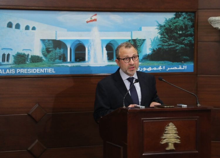 ماذا فعل باسيل في زيارته السرية لباريس؟