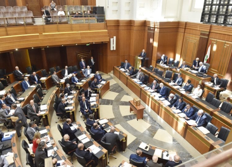 إقرار قوانين مرجوة مفرغة من مضامينها